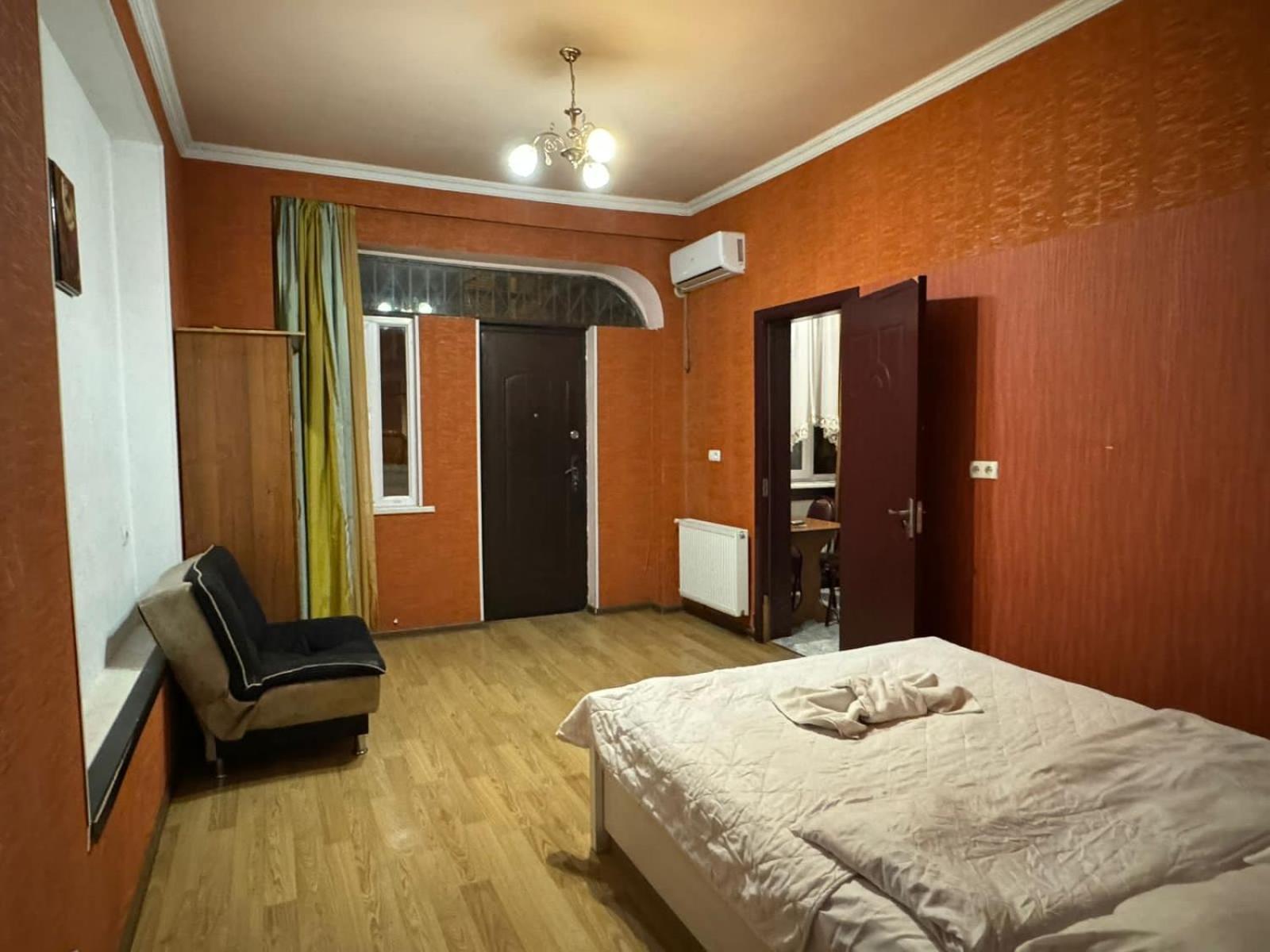 Benene'S Apartments Tbilisi Buitenkant foto