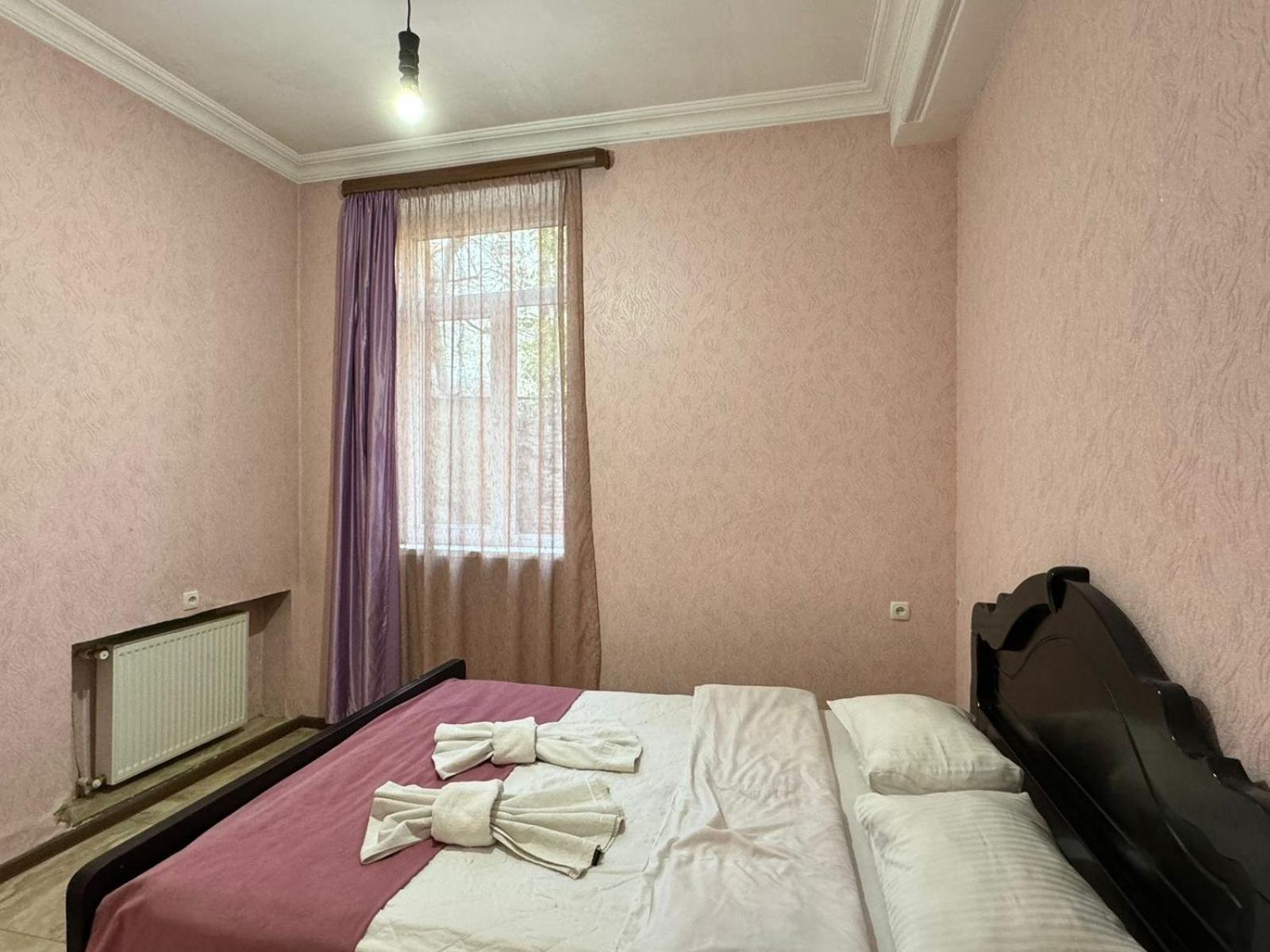 Benene'S Apartments Tbilisi Buitenkant foto