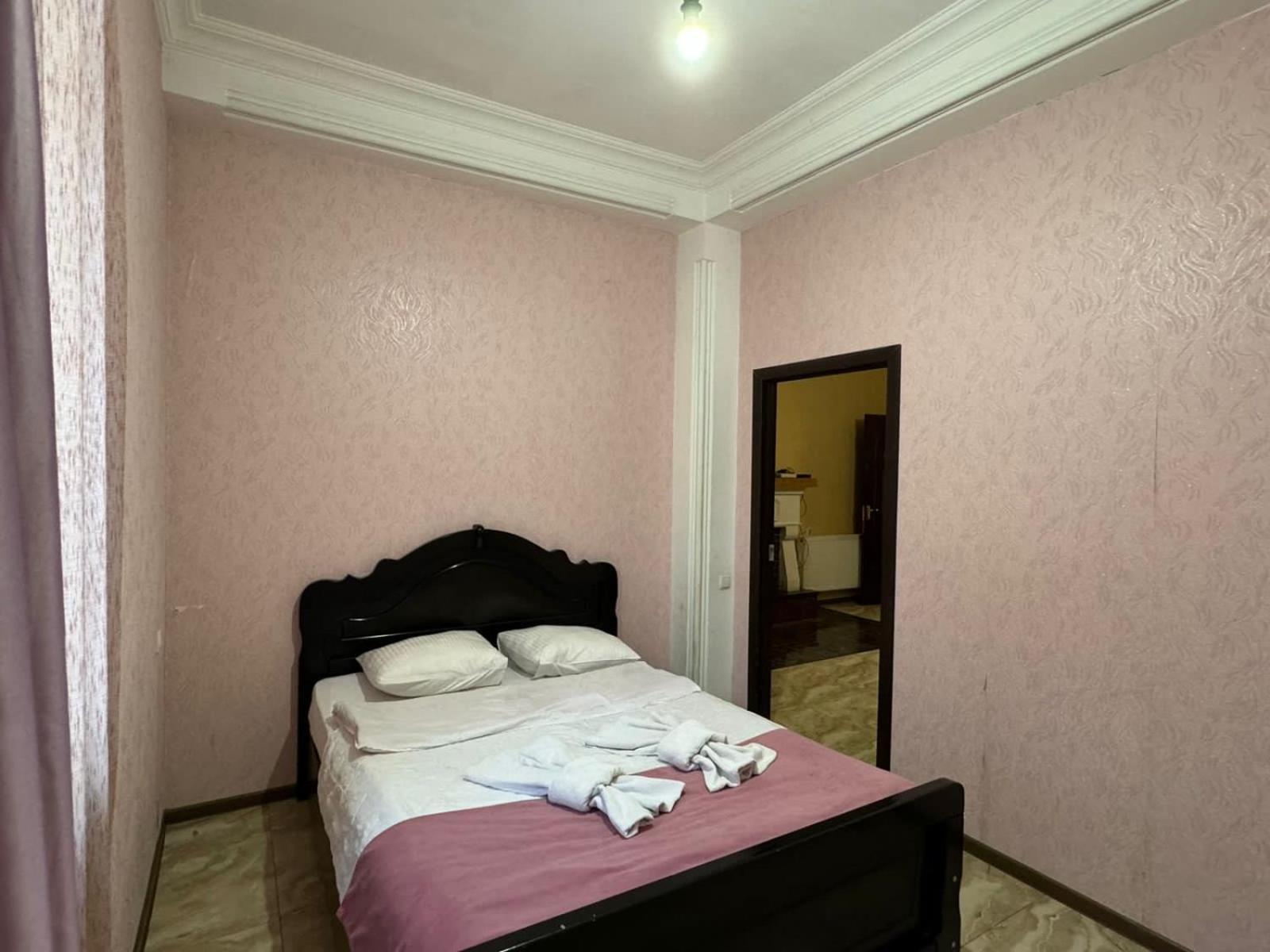 Benene'S Apartments Tbilisi Buitenkant foto